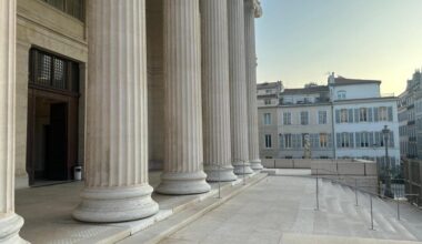 Cinq ans de prison ferme pour avoir poignardé l'ancien compagnon de sa petite amie, cité de la Viste à Marseille