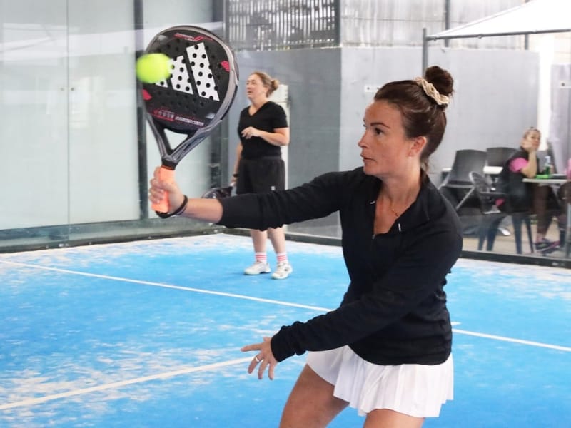 Le Mezzavia TC est le plus gros club insulaire de padel avec 786 licenciés,