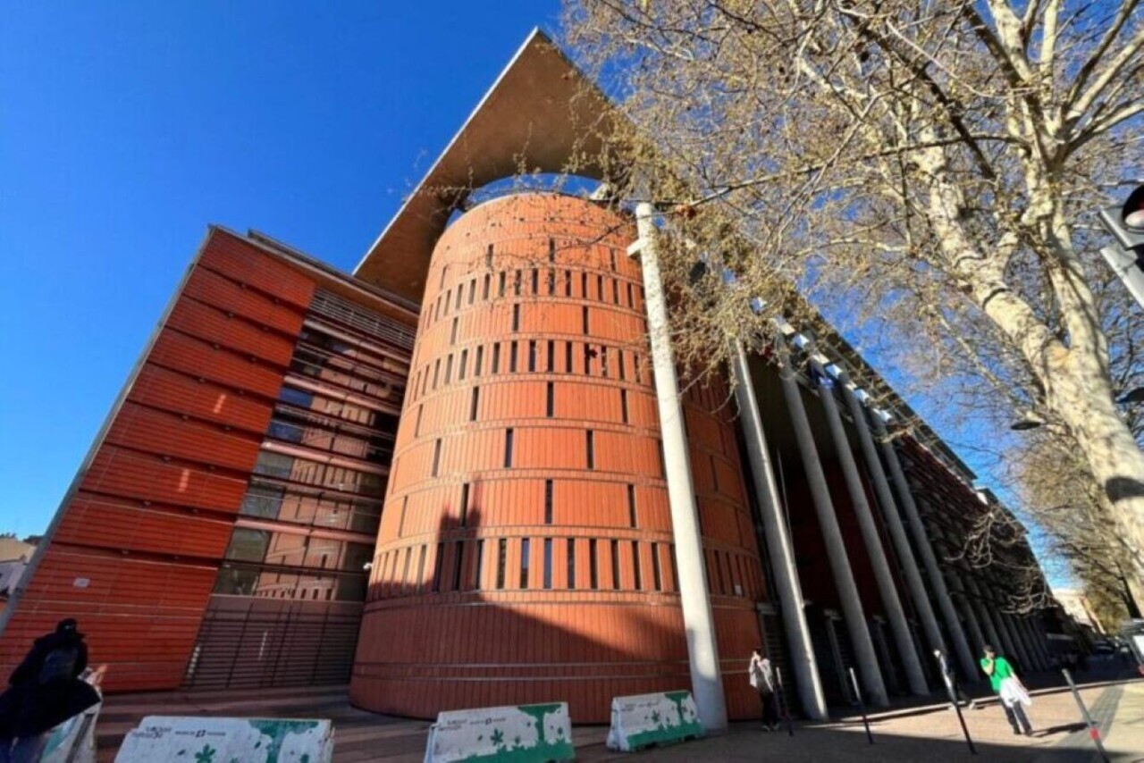 huit mineurs condamnés à des peines de prison