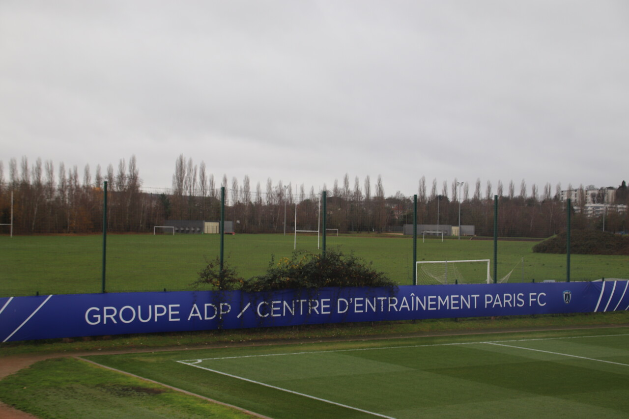 le Paris FC s'agrandit dans le Val-de-Marne, que va-t-il rester pour les habitants ?