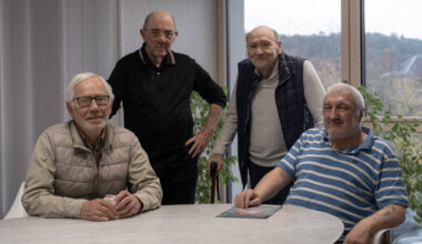 les retraités font de la résistance pour garder leur animatrice