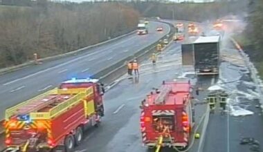 camion en feu au sud de Lyon, l'A7 coupée à la circulation