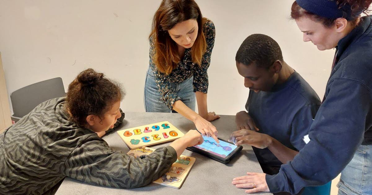 Rhône. Rhône. Cette Lyonnaise a développé des outils numériques d’assistance et d’apprentissage