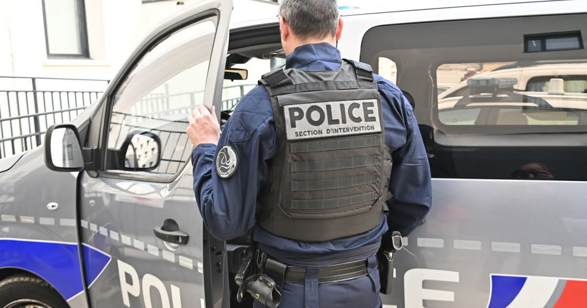 Saint-Etienne. Contrôlé par la police, il roule sans assurance et sans permis de conduire