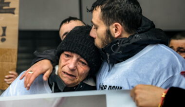 Grenoble. Plus de 200 personnes ont marché « pour Célia », poignardée lors d’un conflit de voisinage