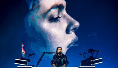4500 personnes ovationnent Louane au Zénith du Grand Nancy