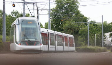 Strasbourg. La ligne C bloquée dans la matinée à cause d'un camion embourbé sur les voies du tram