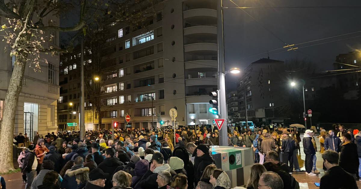En direct Lyon. 60 minutes d'attente au parc de la Tête-d'Or pour la deuxième soirée de la Fête des Lumières 2025