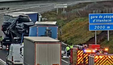 cinq poids lourds impliqués, deux blessés graves