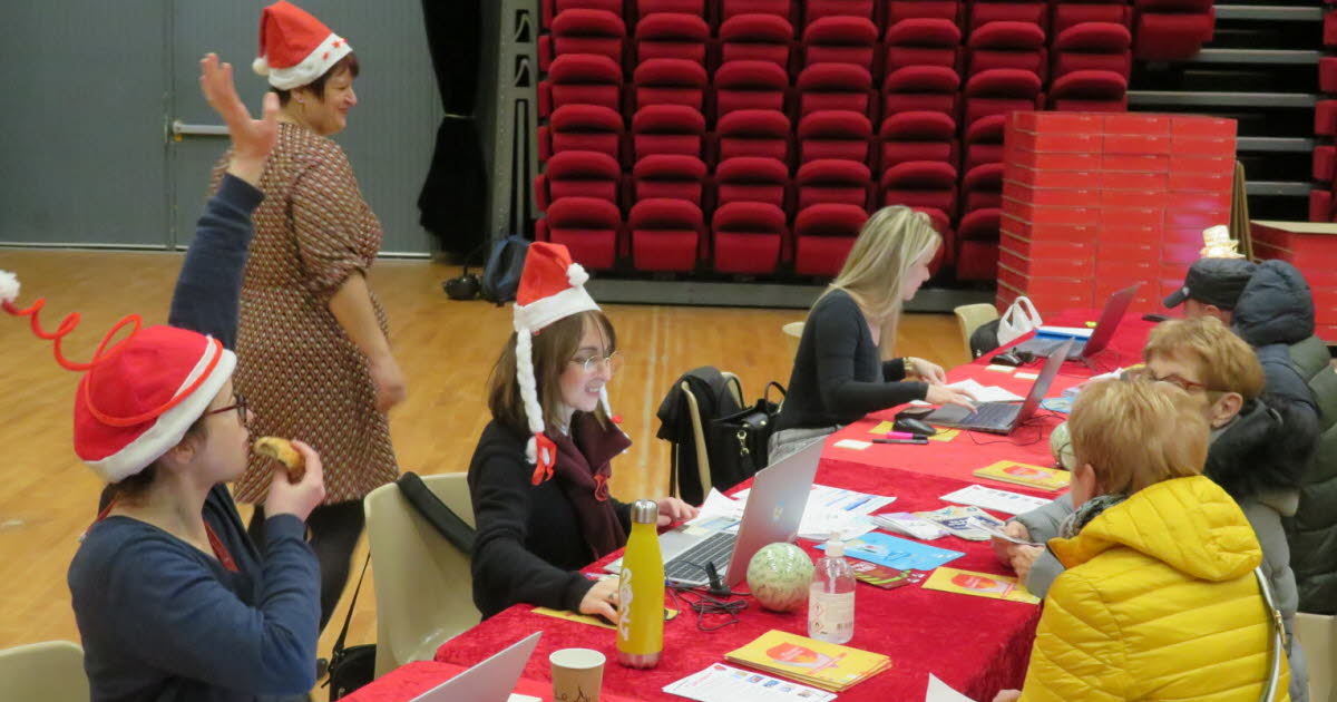 Fontaine. Distribution des colis de Noël pour réchauffer le cœur des aînés fontainois