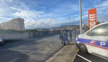 un mouvement pro palestinien bloque Aubert et Duval