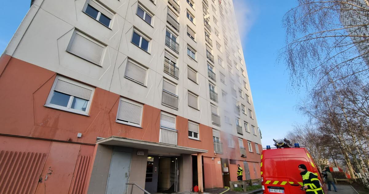 une tour de 15 étages privée de chauffage