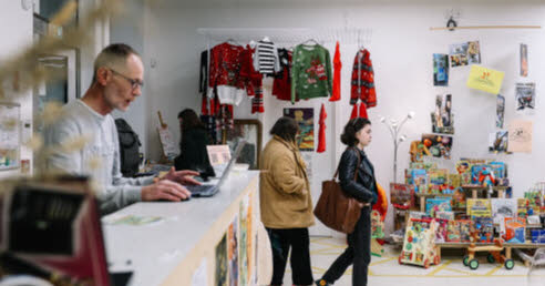 Strasbourg. Au Port-du-Rhin, le Kaleido’shop accueille un marché de Noël couvert jusqu’au 20 décembre