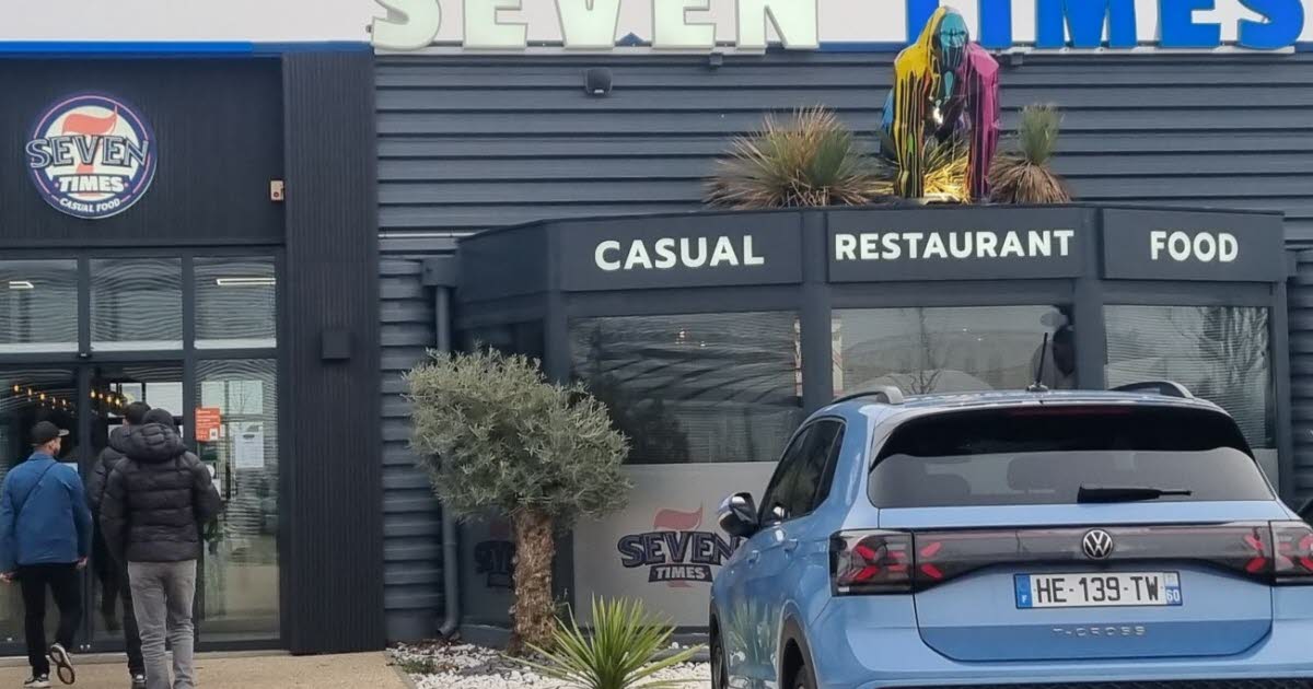 face à la polémique de son espace « 100 % girls » dans son restaurant, il va porter plainte