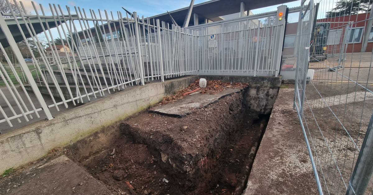 Loire. Un obus déterré au lycée Claude-Lebois de Saint-Chamond : 1500 personnes évacuées