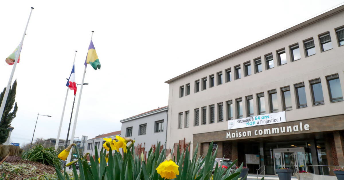 le PS « ne soutiendra en aucun cas des alliances contre-nature »