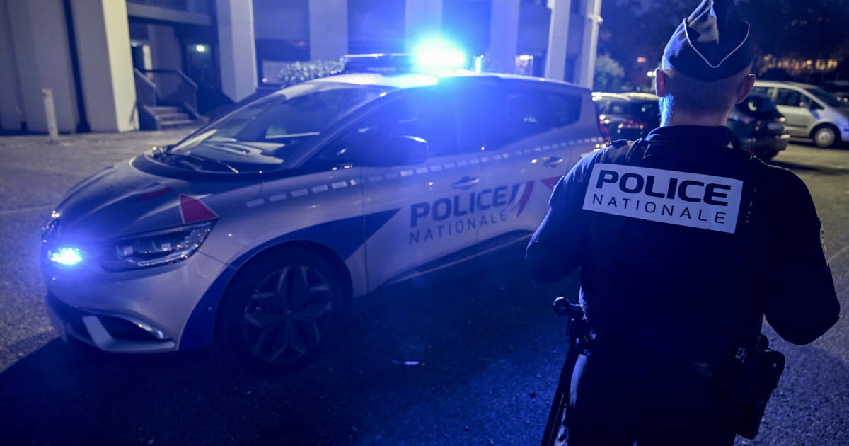 deux adolescentes sortent un couteau et menacent le propriétaire, sa compagne et leurs amis