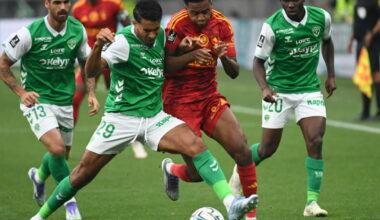 Moueffek et les attaquants devant, la défense sous la moyenne