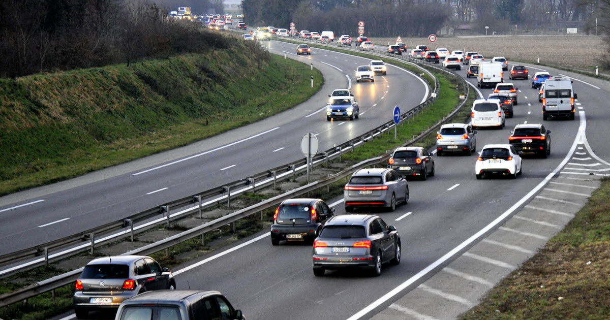 Alsace. Après deux jours fériés, forte affluence ce samedi sur les routes et dans les magasins de la région