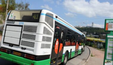 le bus caillassé parvient à repartir