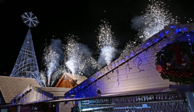 le Village de Saint Nicolas de la place Charles-III se clôture en lumière et en magie