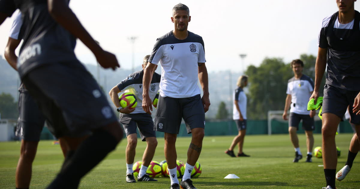 Nice change d'entraîneur, mais l’ancien Dijonnais Cédric Varrault garde son poste