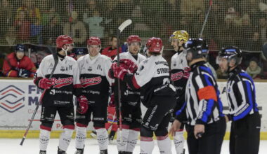 Hockey sur glace - Ligue Magnus. Grenoble et Briançon renversants, Gap accrocheur mais battu, Chamonix s'enfonce... Tous les résultats de la 28e journée