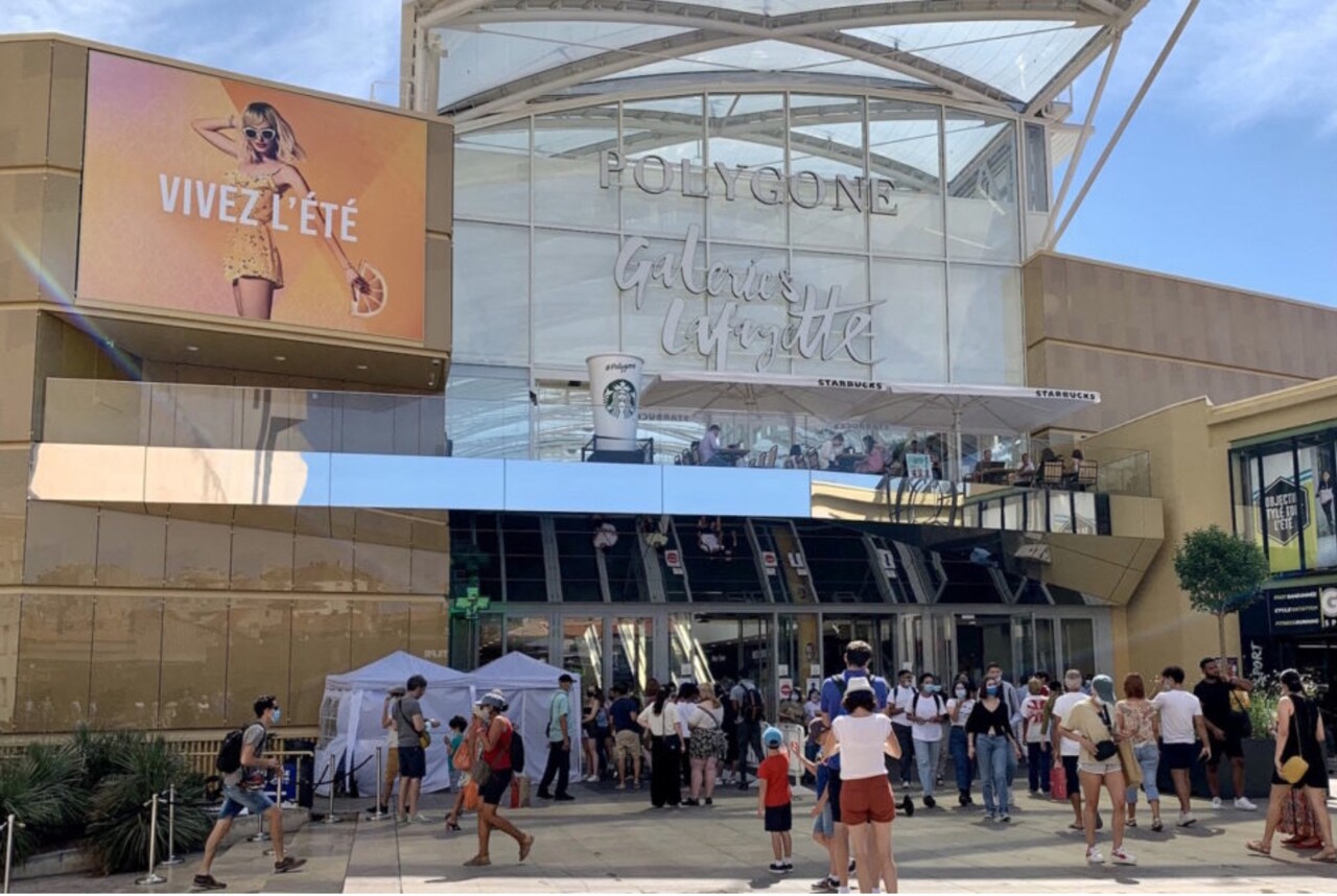 la voleuse multirécidiviste du Polygone surprise... la main sur le sac