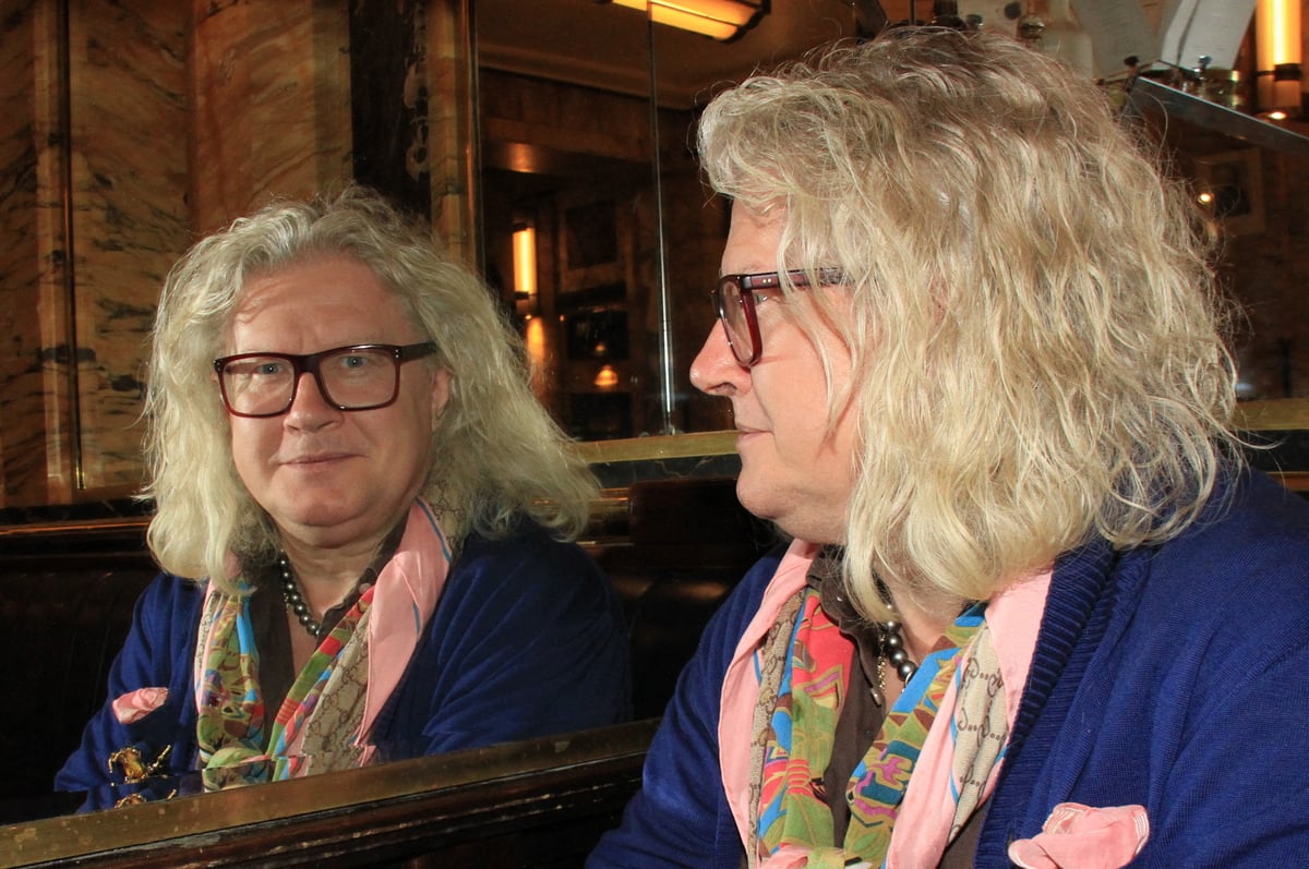 Pierre-Jean Chalençon : "Quelle horreur !", sa chanson anti-voleurs du Louvre laisse les internautes sous le choc