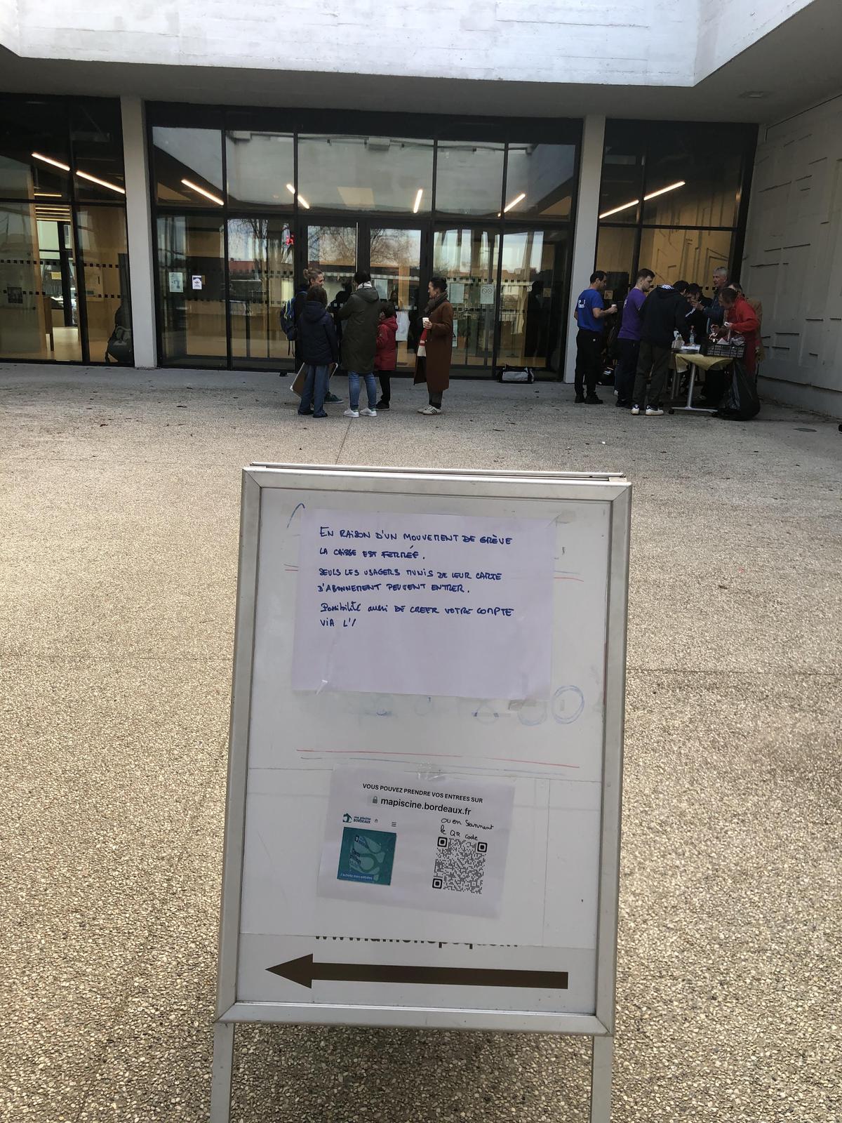 La caisse de la piscine Galin était fermée mercredi 17 décembre.