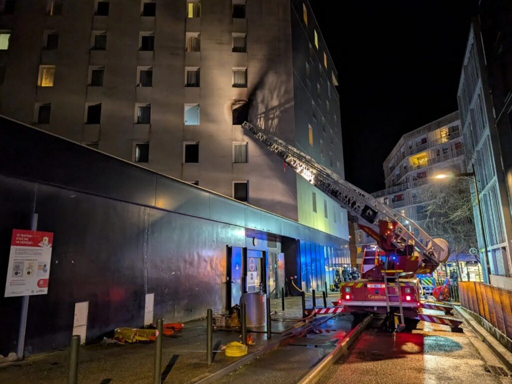 Un incendie se déclare dans un immeuble près de Bordeaux : 22 appartements sont inhabitables