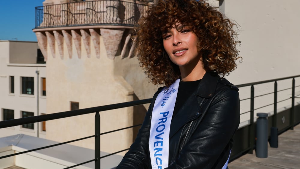 "Rendez Miss Provence", les internautes s'offusquent de l'absence de la Marseillaise dans le top 12