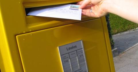 Le quartier de l’Escaillon, à Toulon, retrouve sa boîte aux lettres de relevage