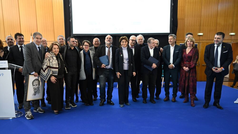 Arthur, Antoine Duléry, FOG… Tous les lauréats des Prix du Livre 2025