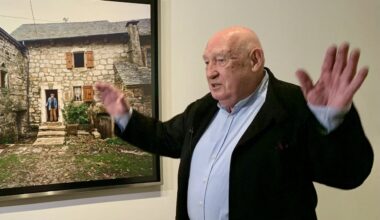 un voyage haut en couleur à travers l'objectif de Raymond Depardon