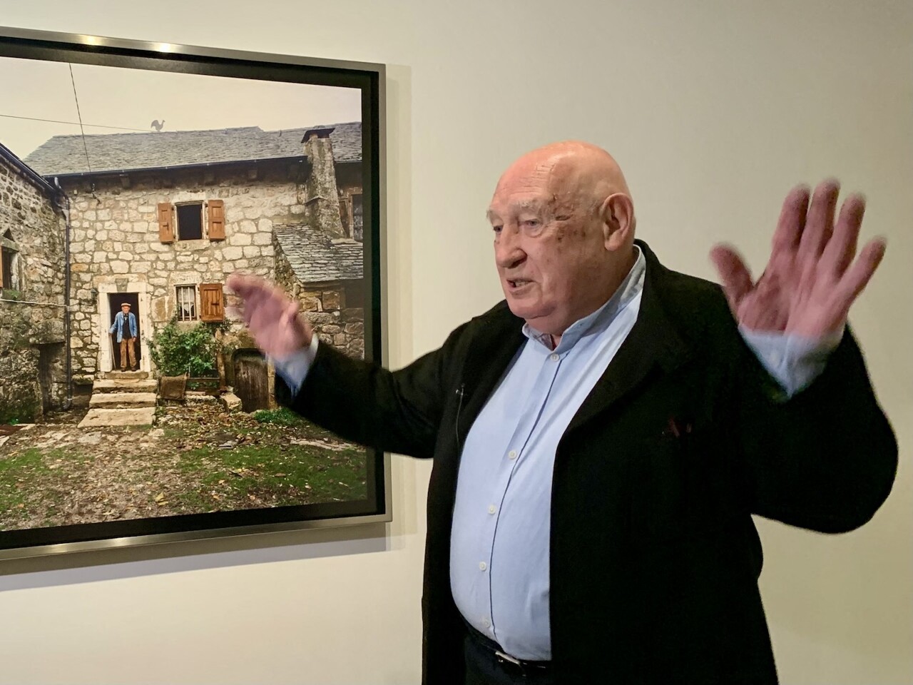 un voyage haut en couleur à travers l'objectif de Raymond Depardon