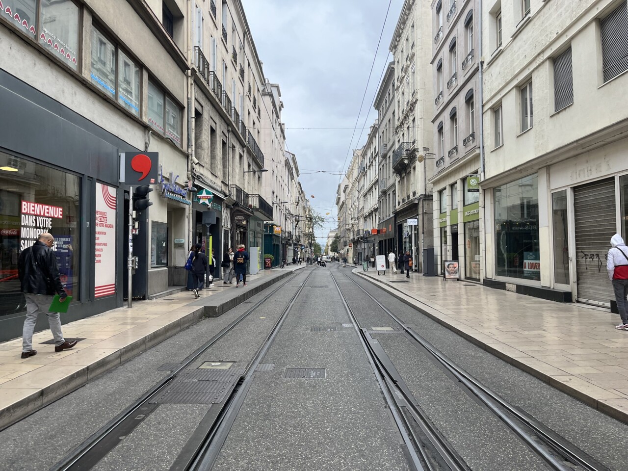 Saint-Étienne. Face aux fermetures de commerces, ils proposent des actions "concrètes"