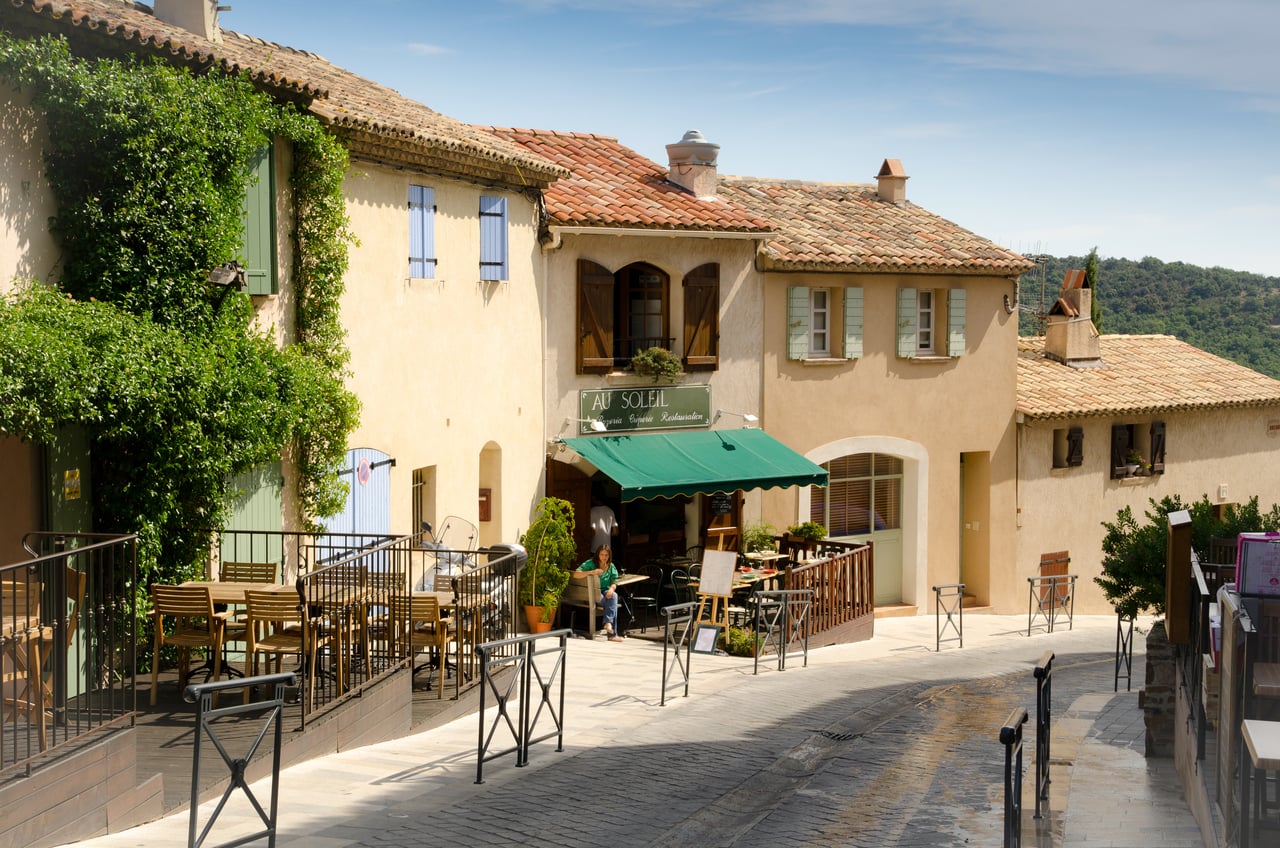 sa sublime maison située à Ramatuelle, avec vue sur des plages magnifiques