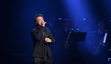"Un deuil impossible" : David Hallyday brise le silence sur le décès de son père Johnny Hallyday et évoque ses regrets dans un documentaire poignant