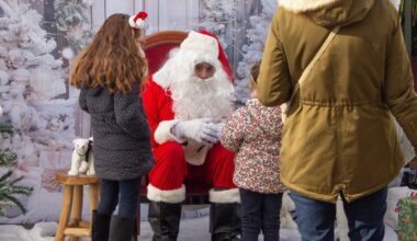 Un marché de Noël festif avec plus de 50 exposants et animations à Saint-Etienne-les-Orgues