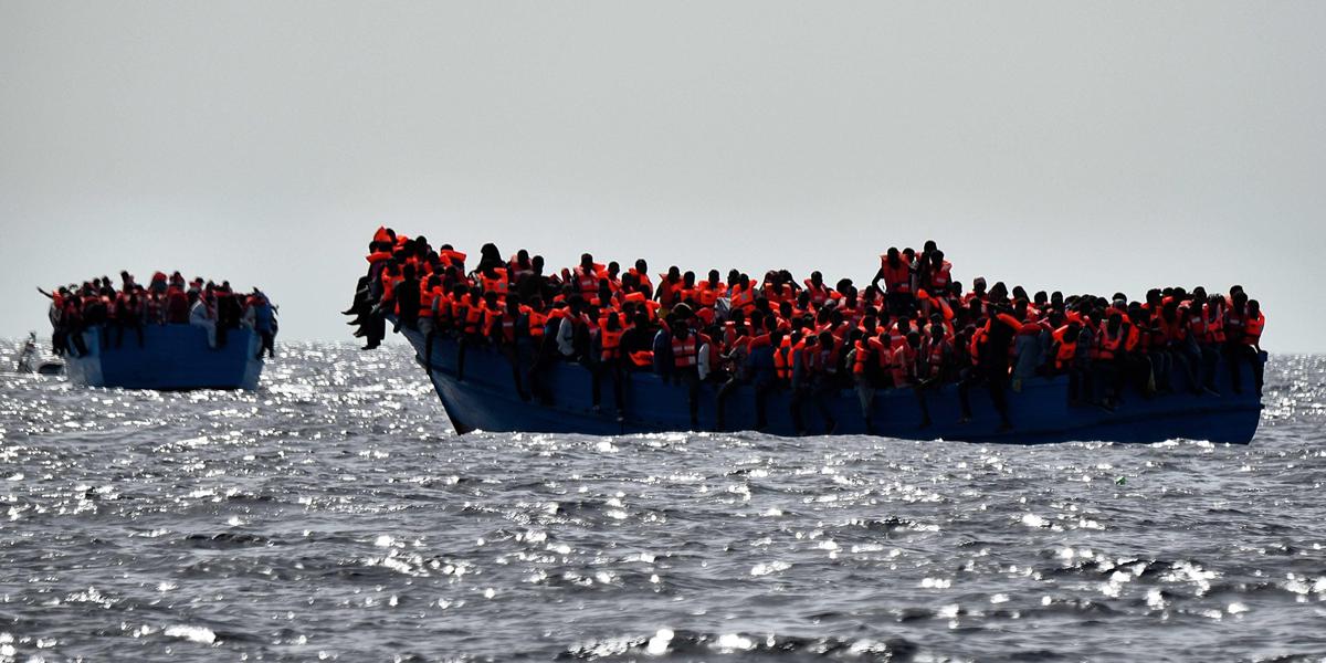 Plus de 800 migrants ont traversé la Manche samedi, un record depuis octobre