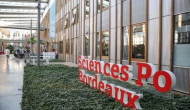 Une étudiante de Sciences Po Bordeaux accuse un salarié de l’établissement parisien d’harcèlement sexuel