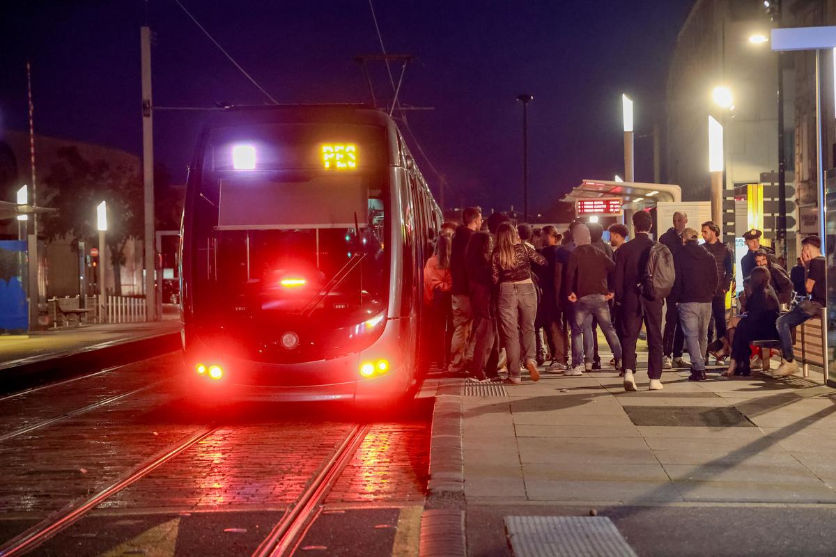 des trams toute la nuit, mais une circulation adaptée dans la métropole bordelaise