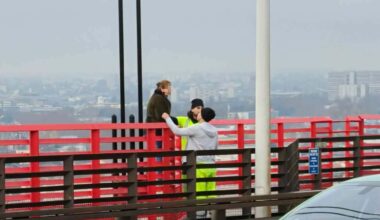 deux éboueurs sauvent une femme qui s'apprêtait à sauter du pont d'Aquitaine