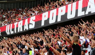 des supporters choqués présents au centre d’entraînement