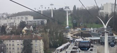 En images : le téléphérique Créteil – Villeneuve-Saint-Georges lancé dans la liesse