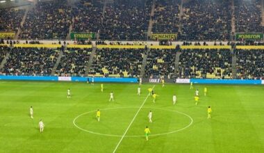 Le FC Nantes battu (2-1) : "on a besoin de renfort !"