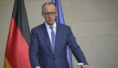 Merz accuse le président russe de vouloir « restaurer l'ancienne Union soviétique »