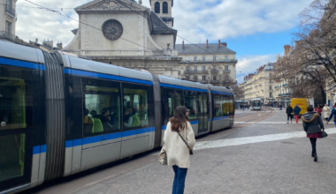 Grenoble. Des horaires de circulation adaptés dans les tramways et bus pour la fin d'année