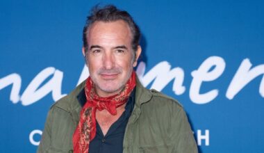 Très ému, Jean Dujardin se confie sur la mort de Belmondo : “Ce dernier repas…”